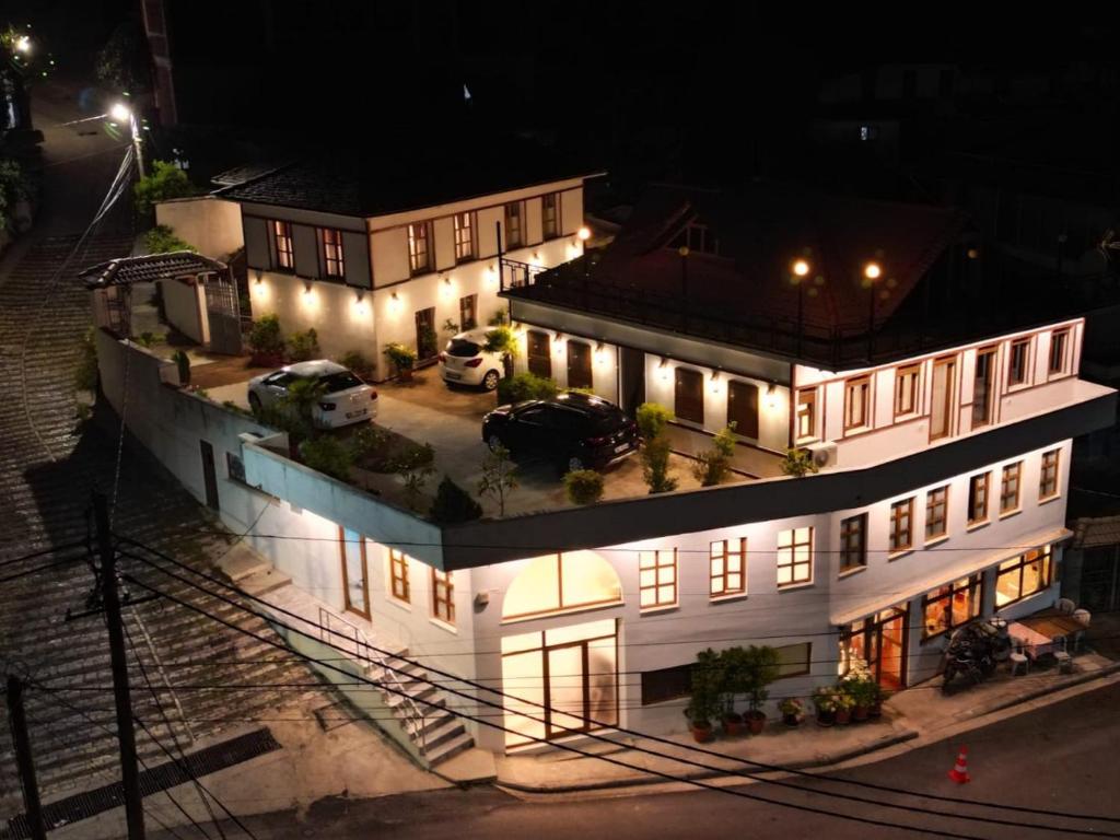 O edifício onde o hotel está situado