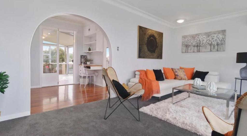 Gallery image of Kiwi Holiday Home with a View in Auckland