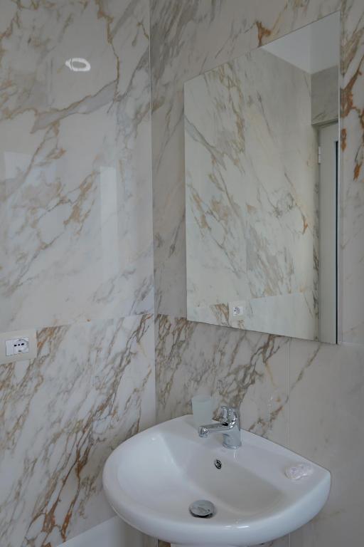Koupelna v ubytování Hotel Veliaj