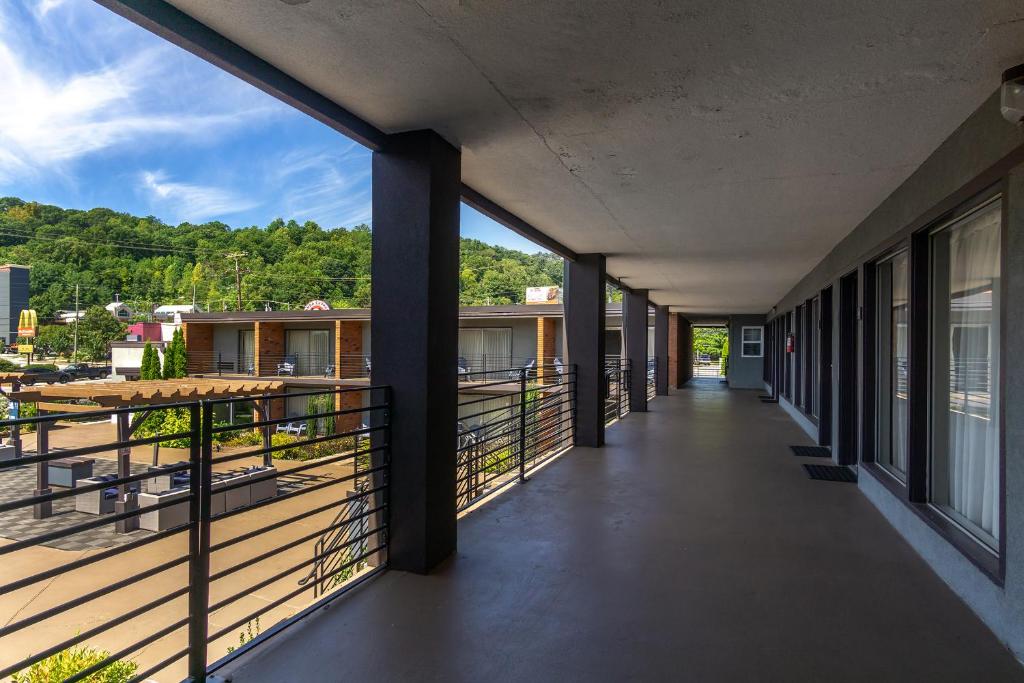 The Beaucatcher, a Boutique Motel photo