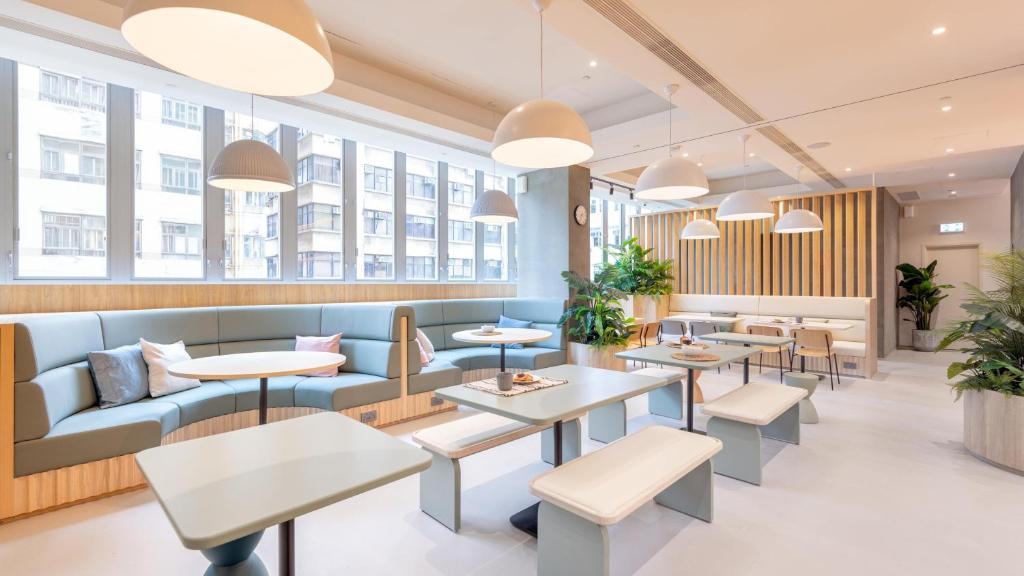 Posezení v ubytování Weave Studios - Sai Ying Pun