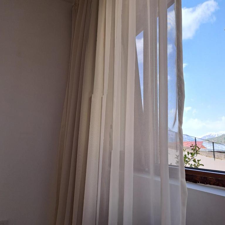 Balkón nebo terasa v ubytování mood hotel kazbegi garden