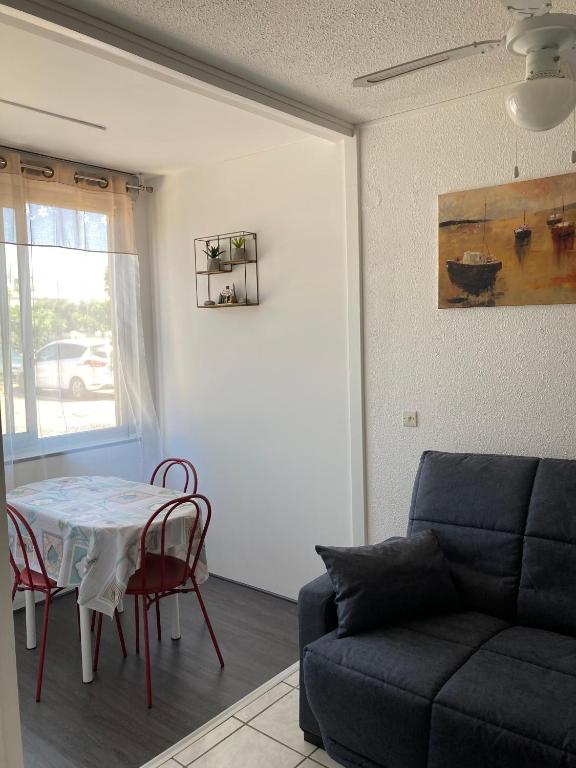 Posedenie v ubytovaní Port-Leucate, studio 3 personnes