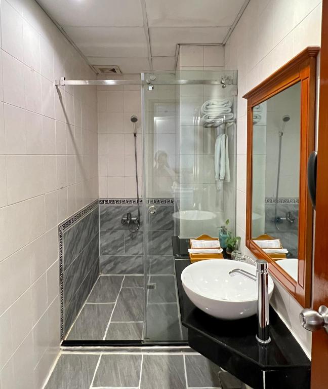 Phòng Oscar Elegant Giường Đôi