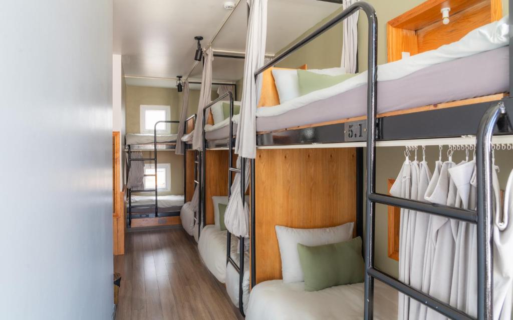 Pi Boutique Hotel - 7