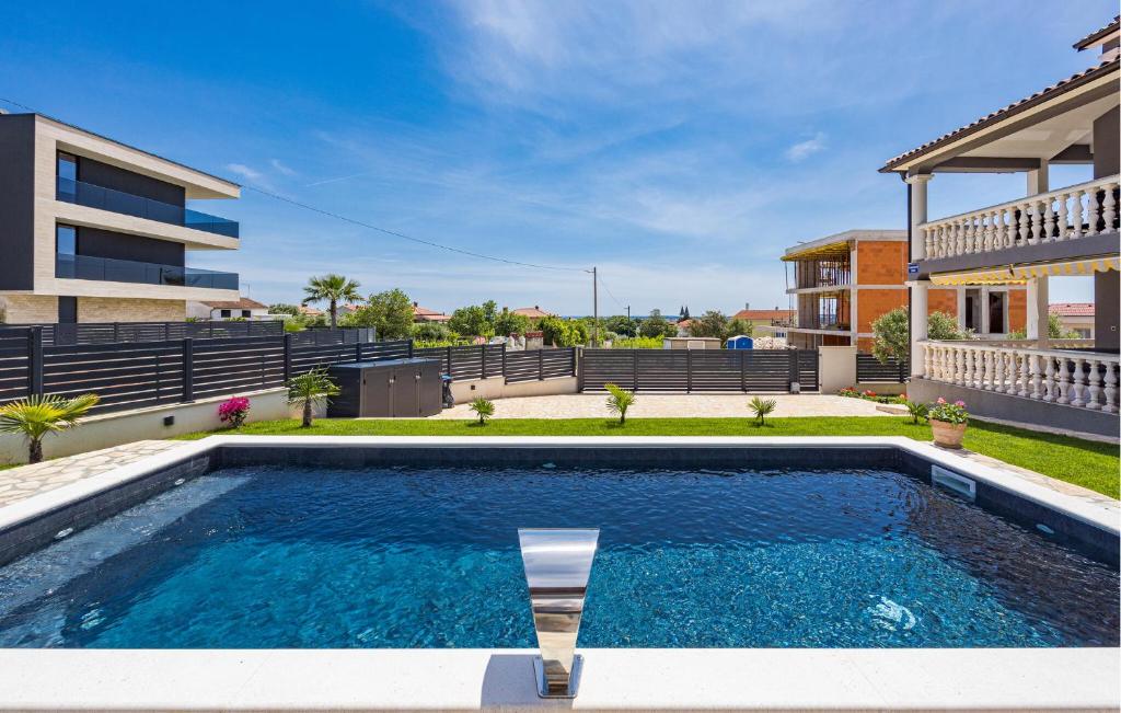 1 Bedroom Stunning Apartment In Medulin