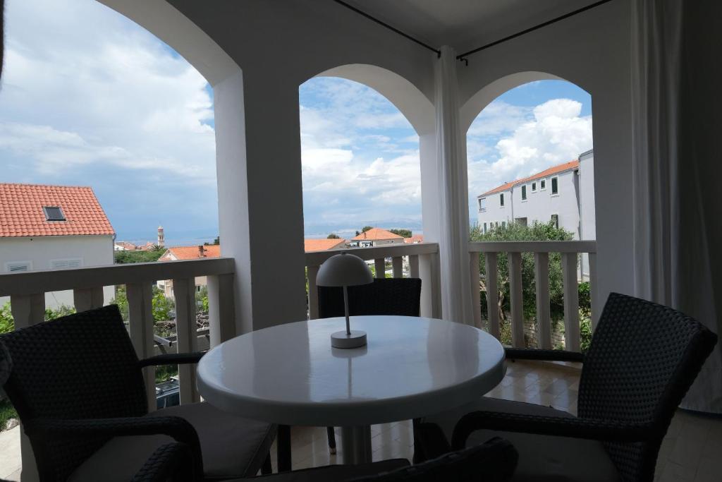 Balkón nebo terasa v ubytování Apartments Ivana