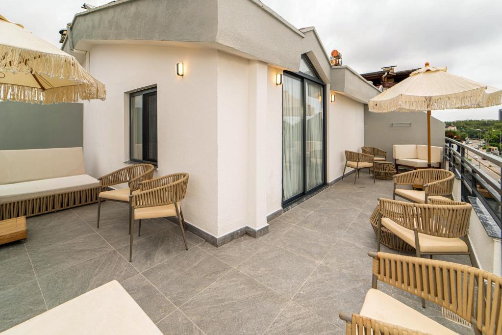 فضای داخلی Deniz Boutique Hotel در آنتالیا - تصویر ۳