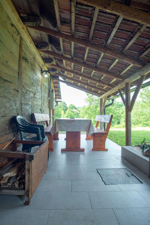 Posedenie v ubytovaní Kuća za odmor Slunjčica