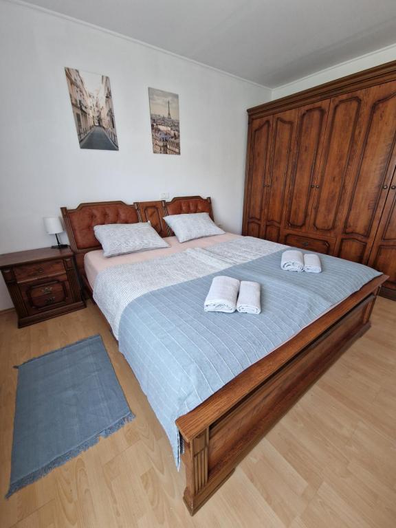 Postel nebo postele na pokoji v ubytování Apartma Mihatovi