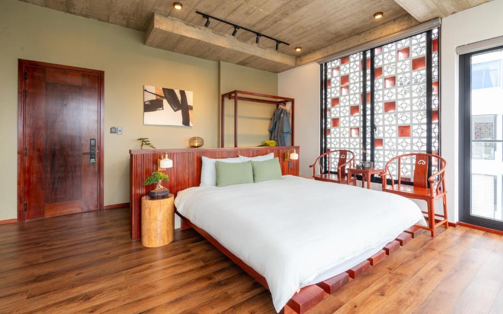 Suite Nhìn Ra Thành Phố