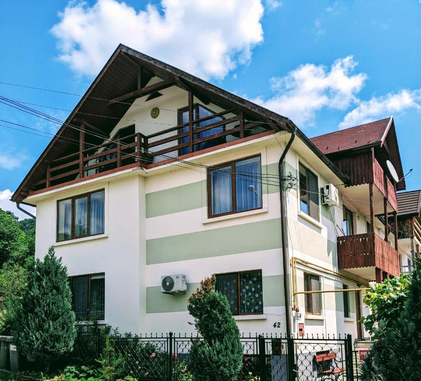 Gallery image of Casa Costin in Baia Mare