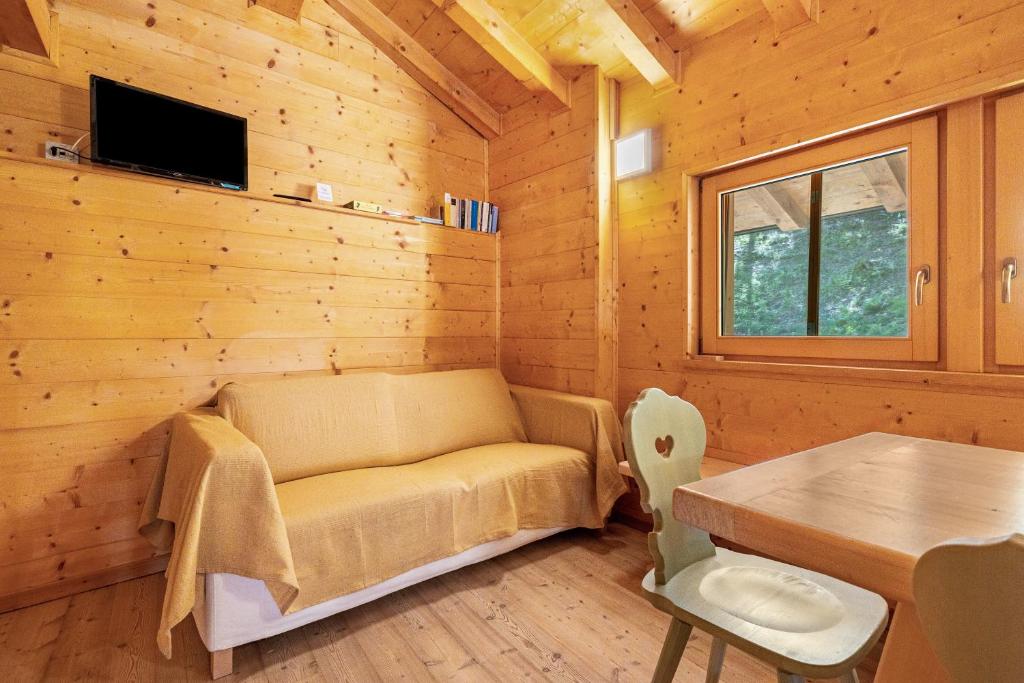 TV a/nebo společenská místnost v ubytování Wunderchalet