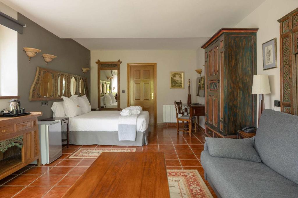 Hotel & Spa Etxegana - Suite With Spa Bath