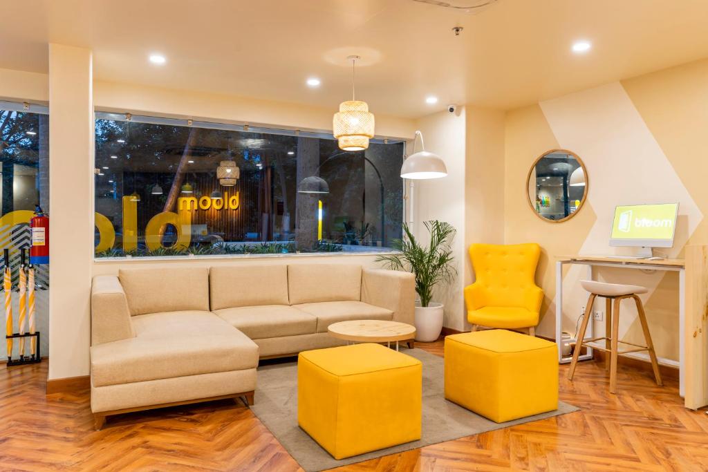 Posezení v ubytování Bloom Hotel - Sector 19
