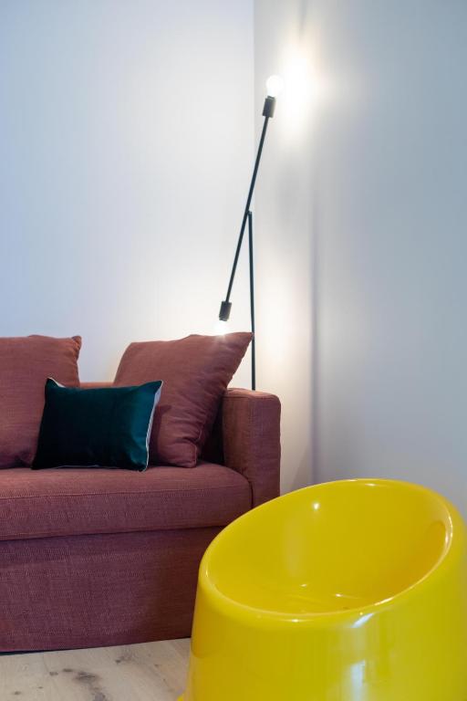 Smartflats - Rogier Brussels - Three-Bedroom Apartment