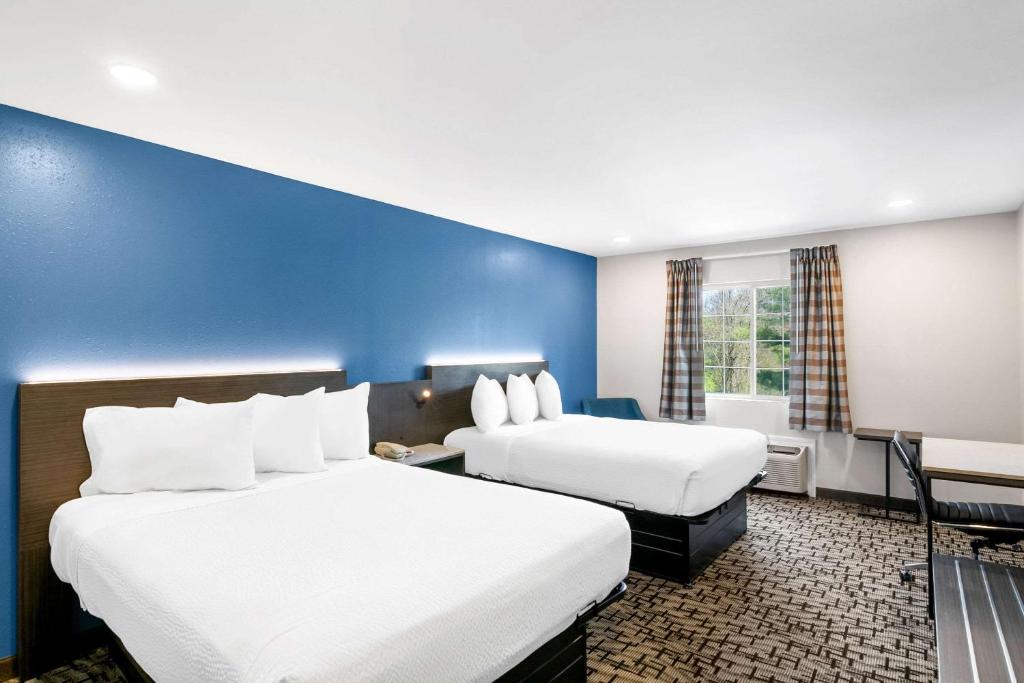 Econo Lodge Bethel - Danbury - Habitación Queen Con Dos Camas Queen