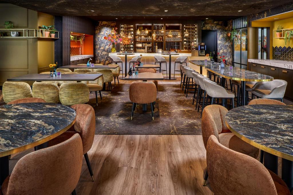 Posezení v ubytování Hotel Restaurant Grandcafé 't Voorhuys