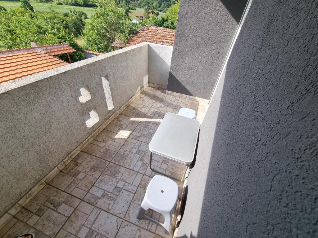 Balkón nebo terasa v ubytování Vila MINJA