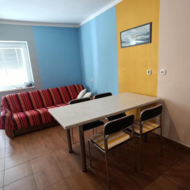 Posezení v ubytování Apartmani Ćuk