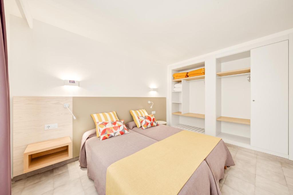 Apartamentos Vista Club - Superior Two-Bedroom Apartment With Sea View