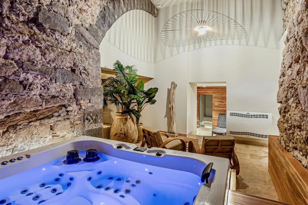 Fotografie z fotogalerie ubytování Château Hermitage de Combas v destinaci Servian