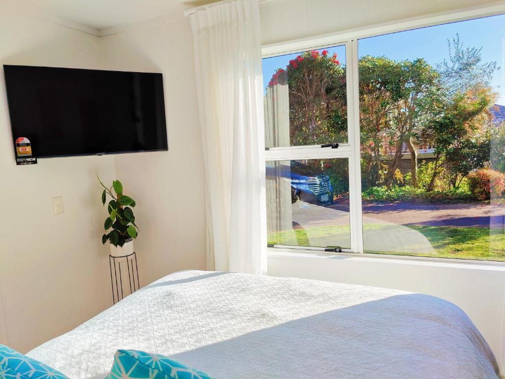 Delight in Birch-Lake View Holiday Home - Resim 28