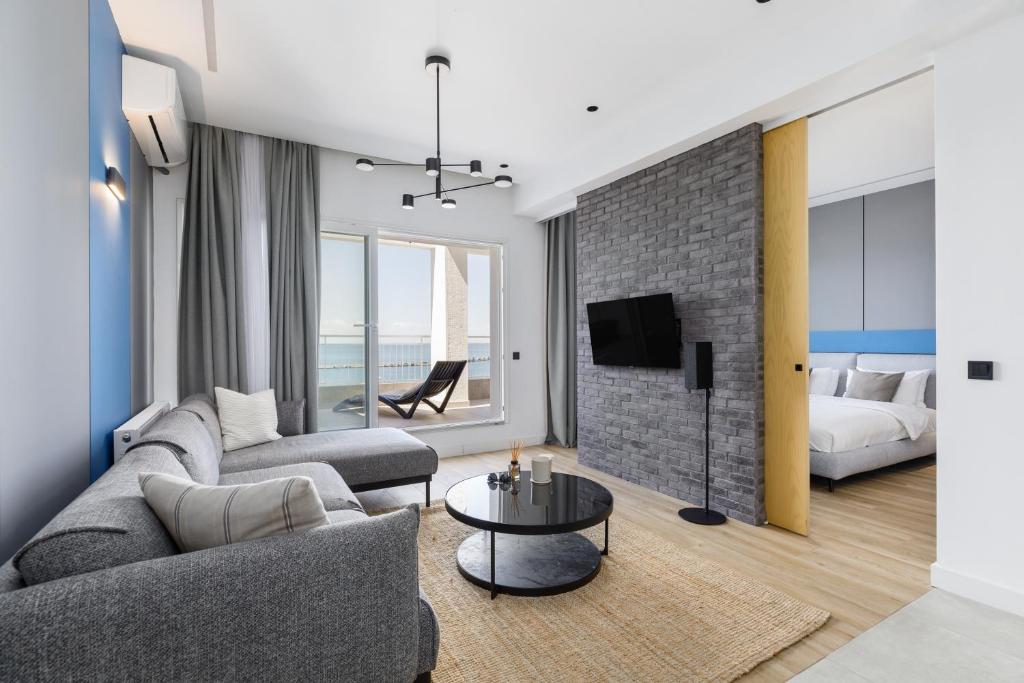 Oddity Seafront Penthouse Apartments - 1