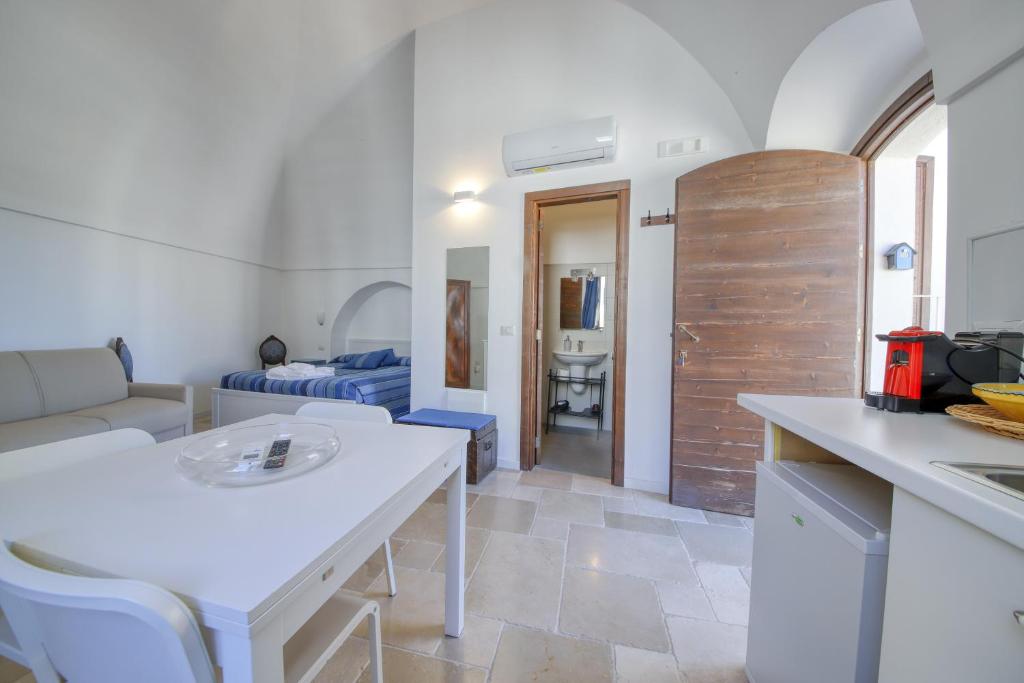 Kuchnia lub aneks kuchenny w obiekcie Il Melograno Apartments - Affitti Brevi Italia