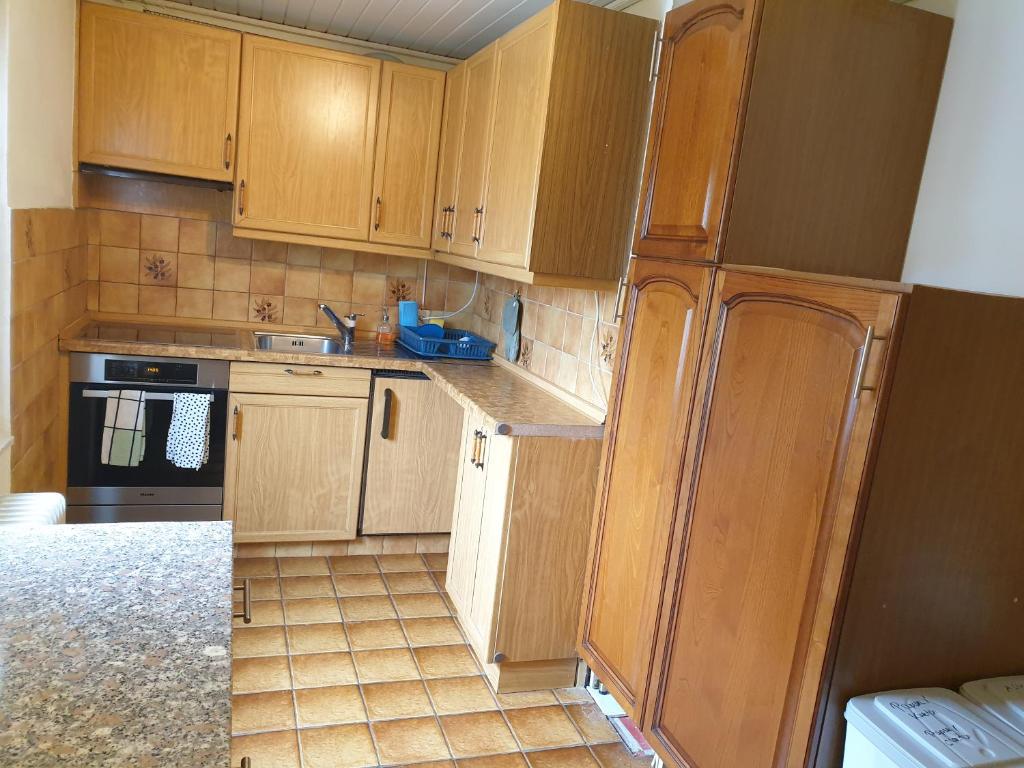 Grand appartement 6 personnes, surf, ski et randonnées - Resim 24