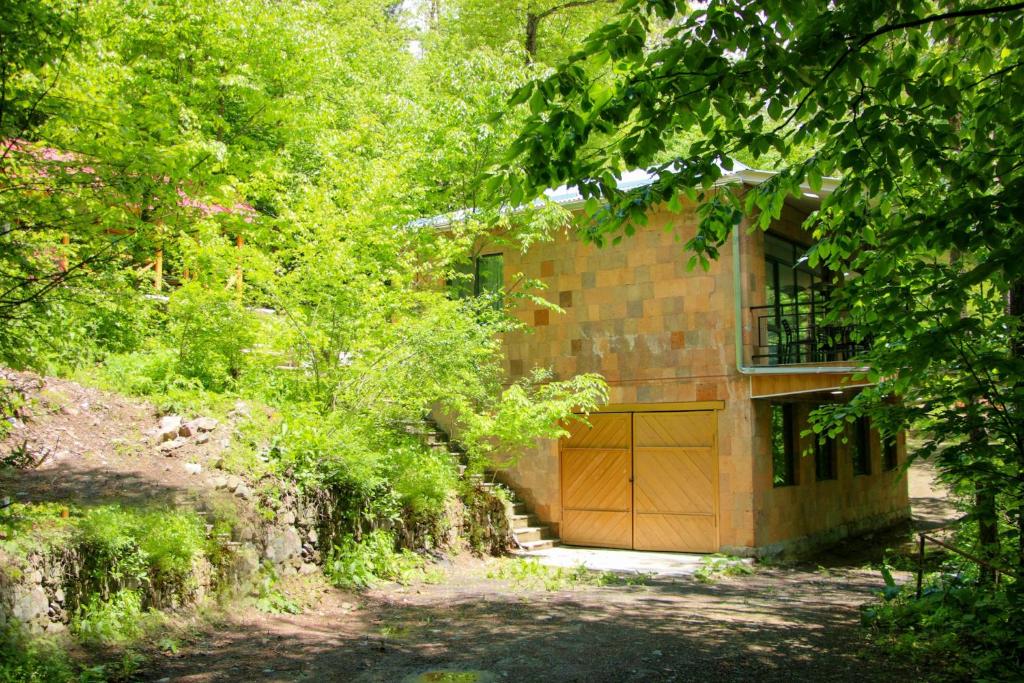 Zahrada ubytování Opus 11 Dilijan