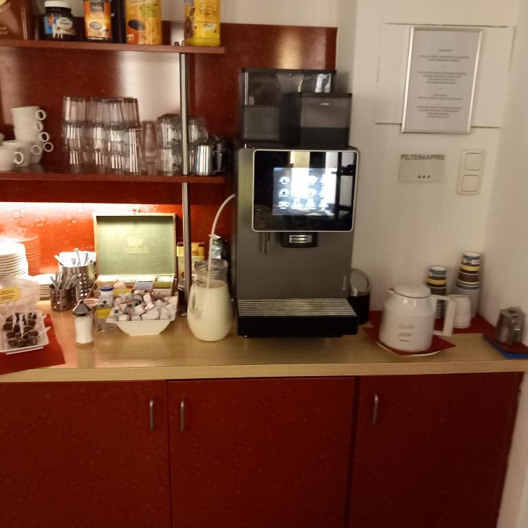 Stadt-gut-Hotel Rheinischer Hof - Resim 20