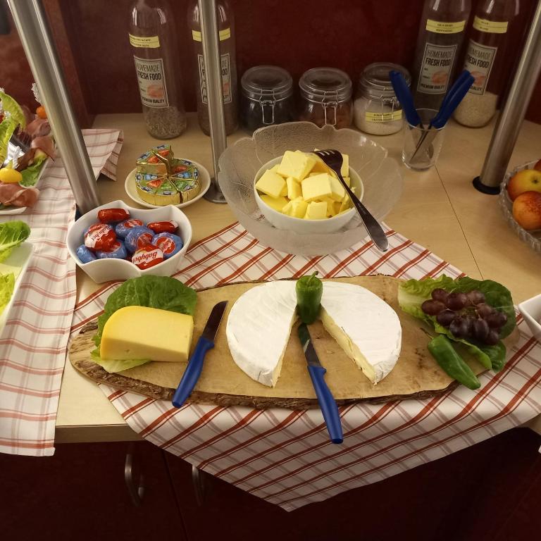 Stadt-gut-Hotel Rheinischer Hof - Resim 41