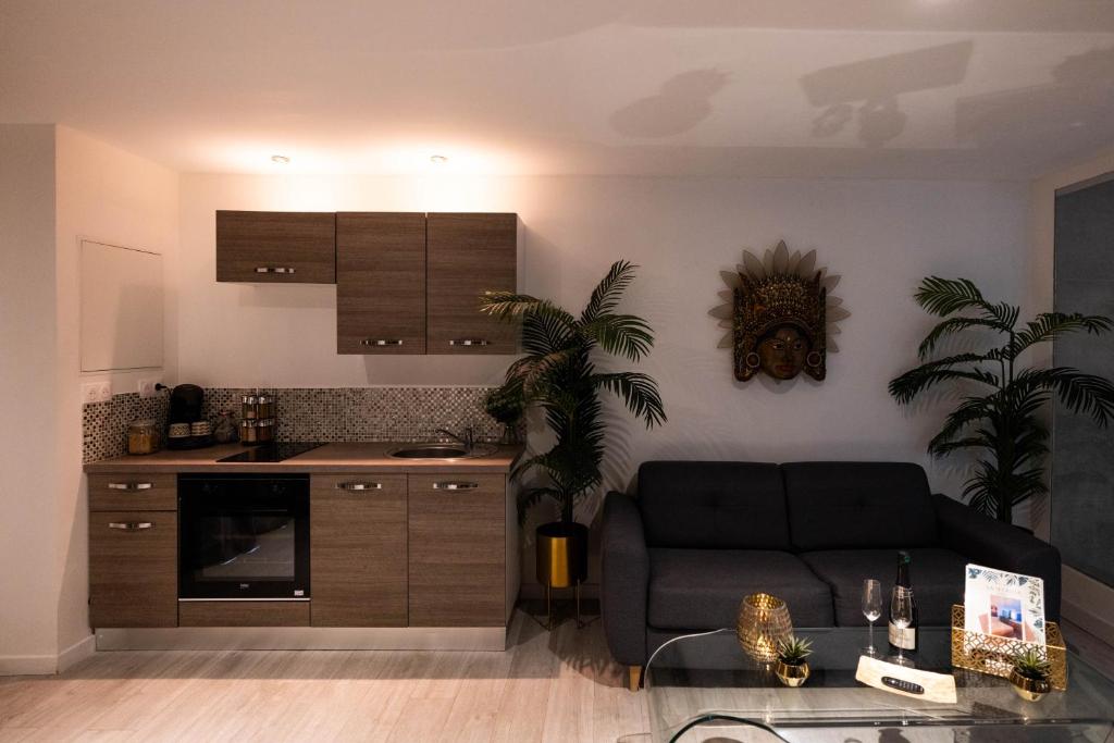 Suite and Spa la Perla Bianca - Suite With Hot Tub