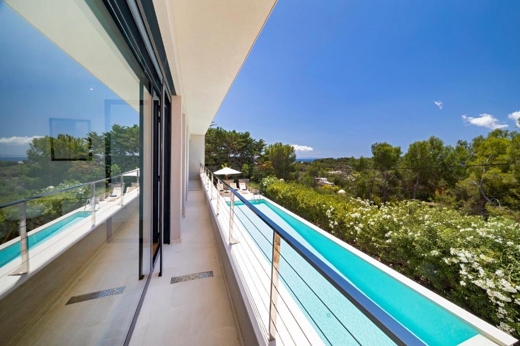 Balkón nebo terasa v ubytování Villa in Ibiza Town sleeps 10 - Villa Vue