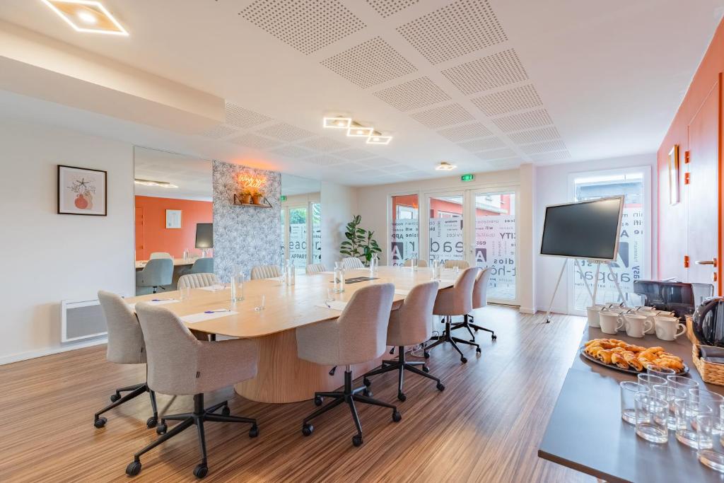 Appart'City Classic Reims Parc des Expositions - Resim 21