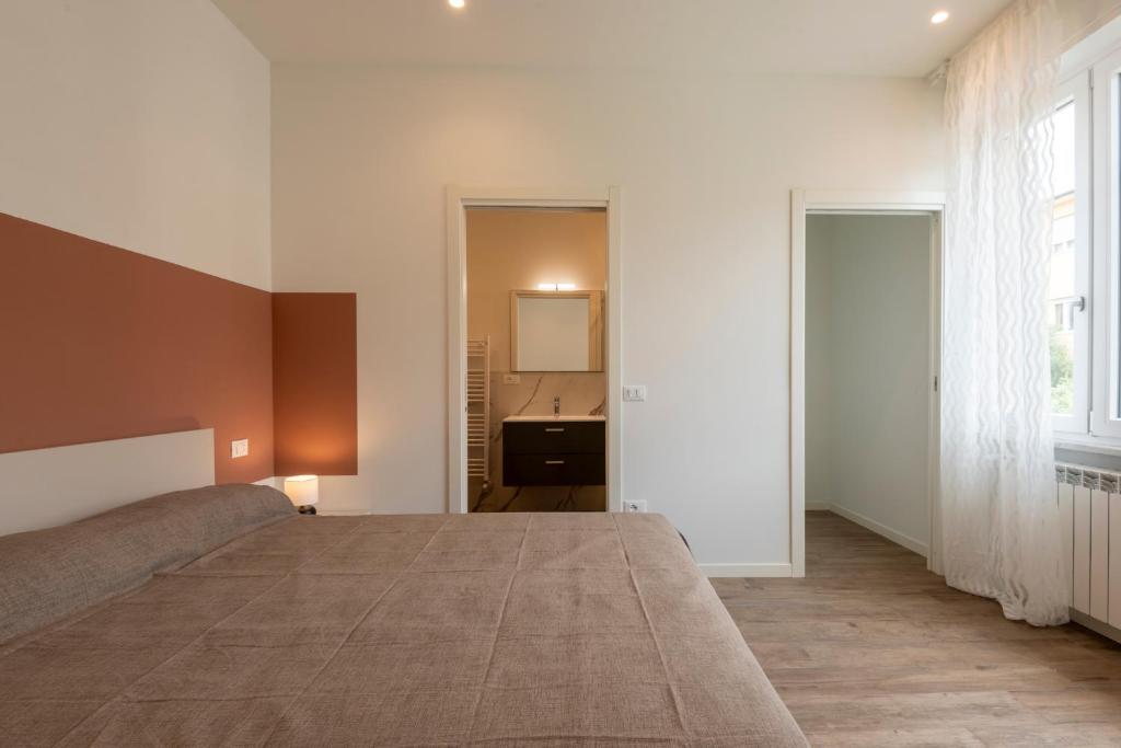 IARSERA rooms and apartment - 12