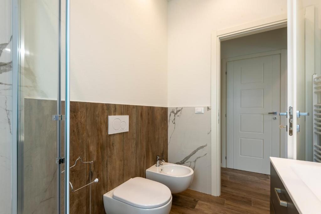 IARSERA rooms and apartment - 3