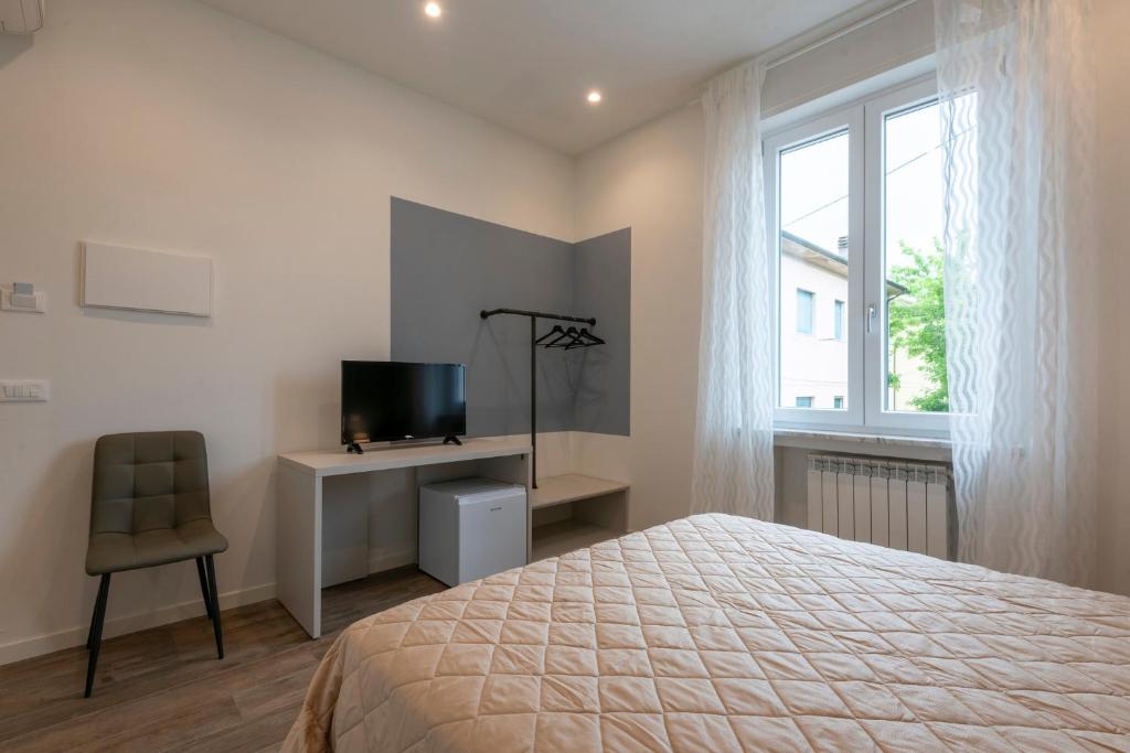 IARSERA rooms and apartment - 2