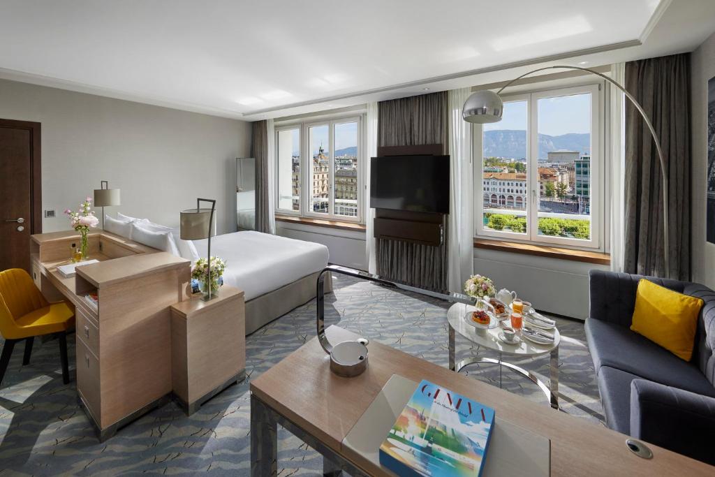 Postel nebo postele na pokoji v ubytování Mandarin Oriental, Geneva