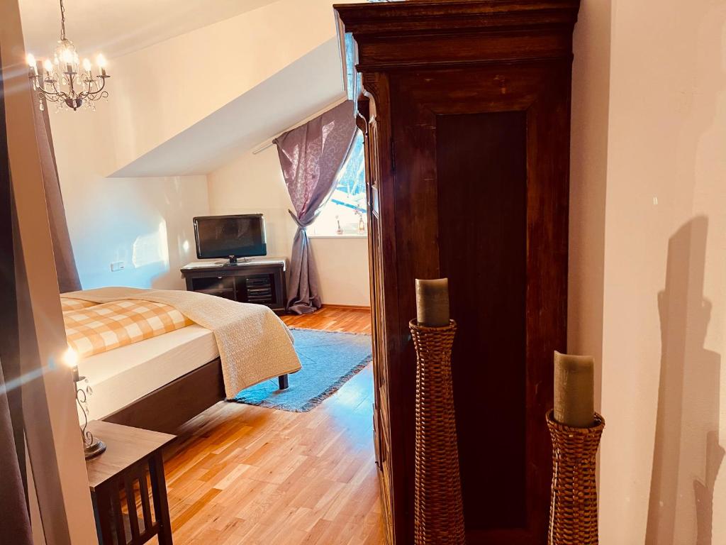 Posteľ alebo postele v izbe v ubytovaní Landhaus Frank