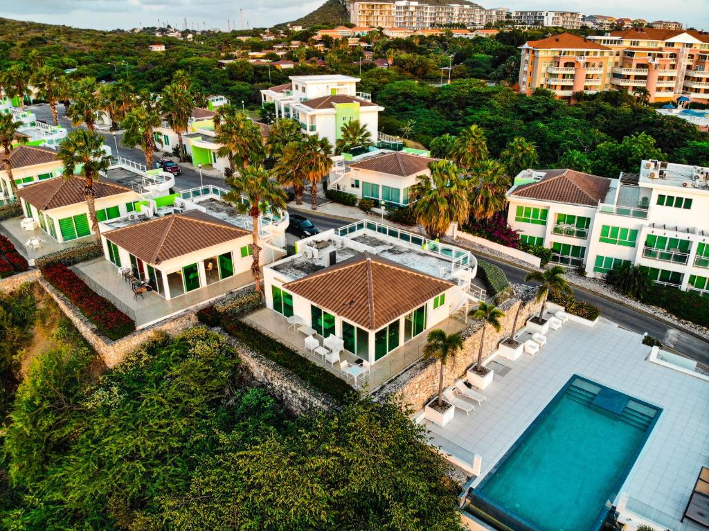 Bazén v ubytování Piscadera Harbour Village nebo v jeho okolí