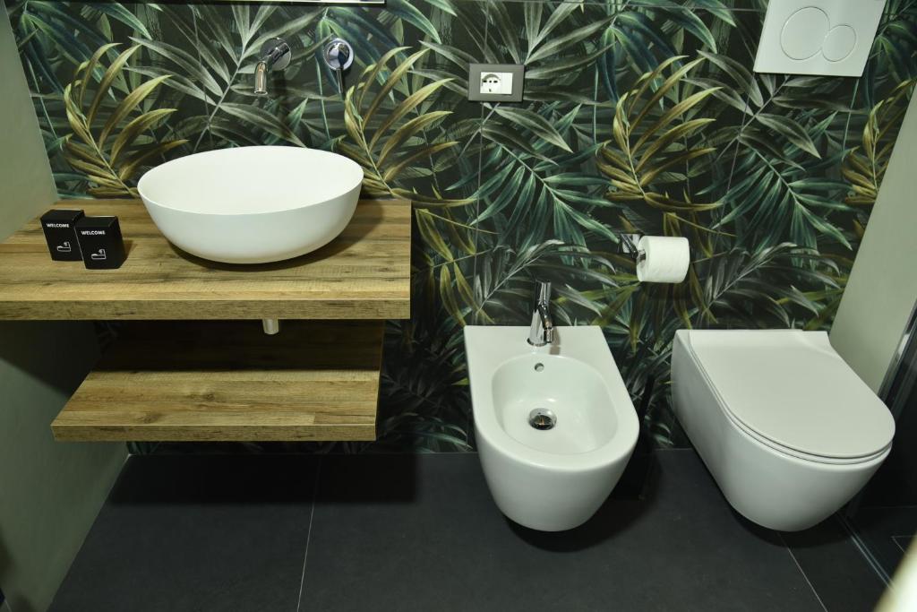 Koupelna v ubytování Palms Suites