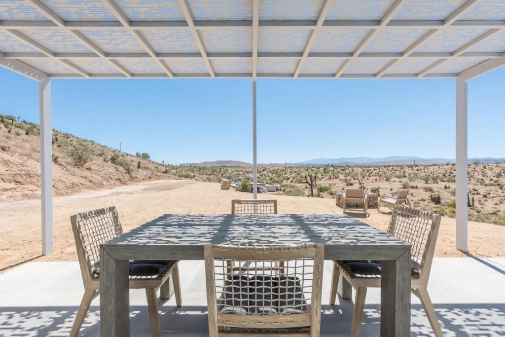 Balkón alebo terasa v ubytovaní Pause House - AM - your break in Joshua Tree