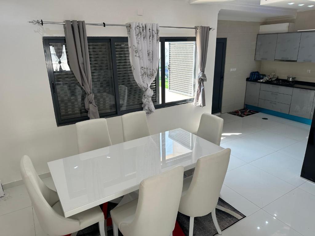 Kuchyň nebo kuchyňský kout v ubytování JK Casa
