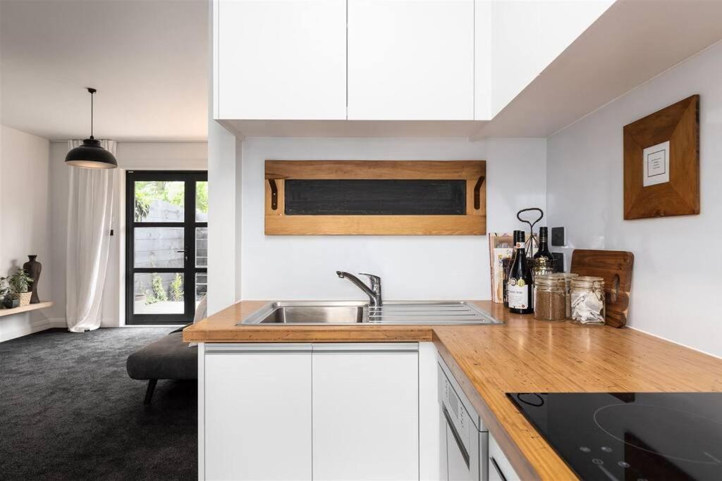 Apartment 1 - Haddin Court - Executive One Bedroom - Resim 4