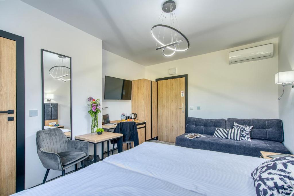 Acodomo Apartamenty - Deluxe Double Or Twin Room