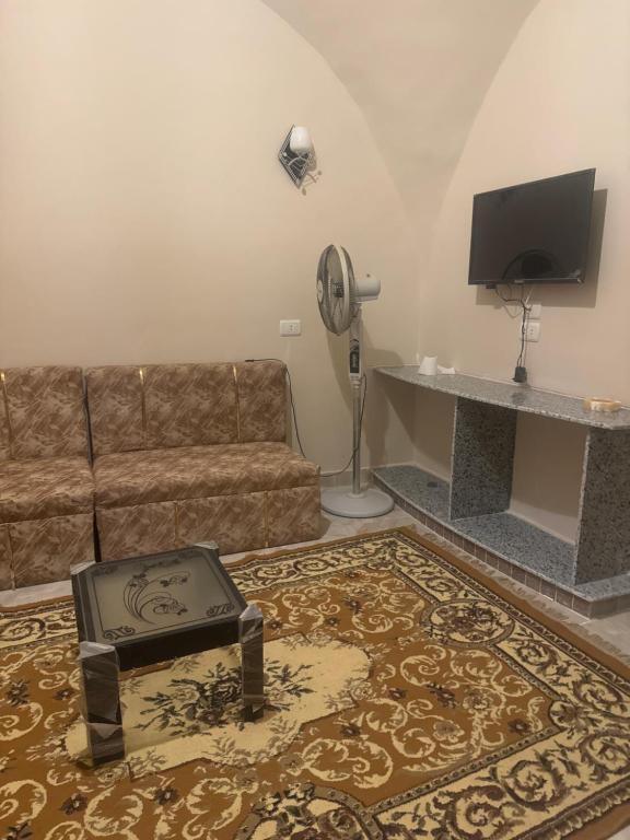 TV a/nebo společenská místnost v ubytování Sun Temple Palace