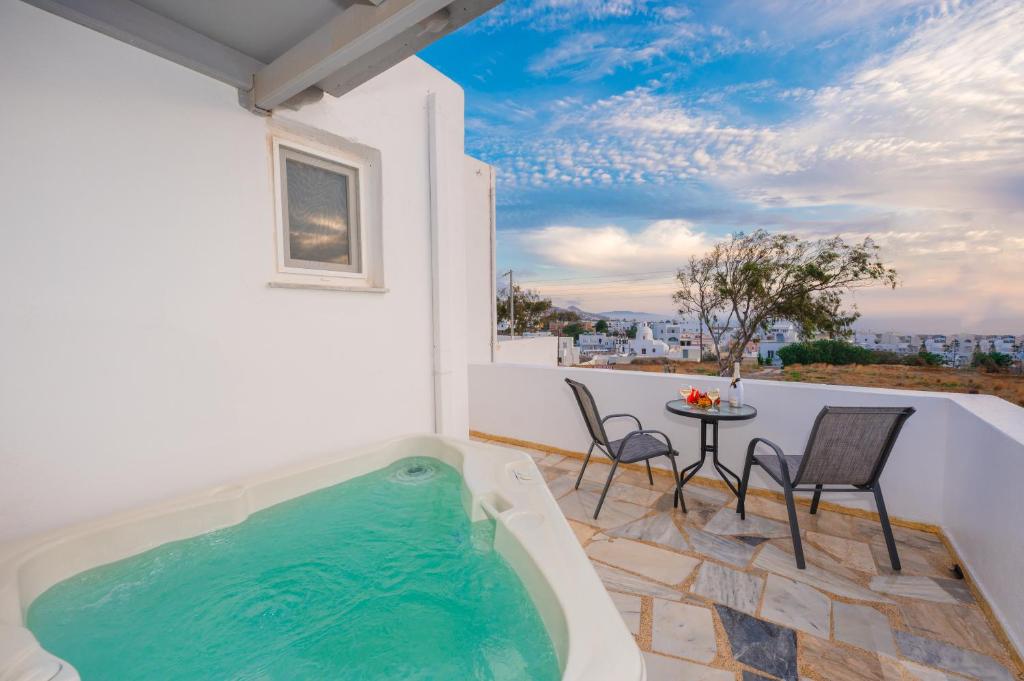 Gallery image of Aina Suites in Karterados