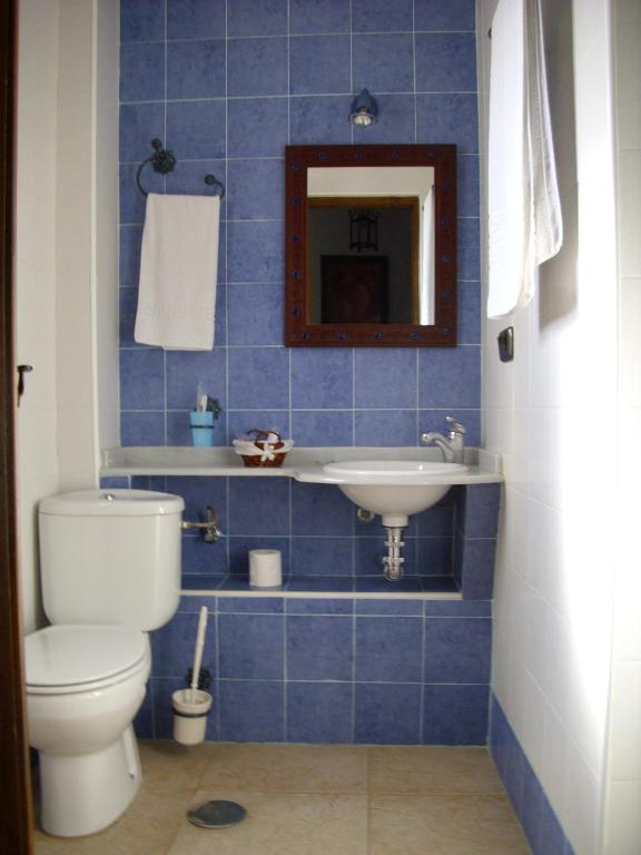 Un baño de Hospedería El Caravansar